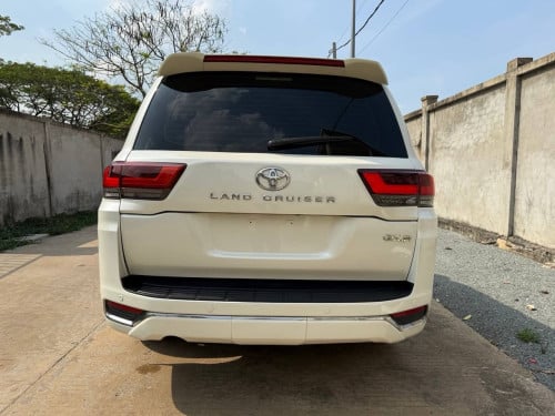 Land Cruiser.2008 ឡេីង 2023 Arab.Fulloption