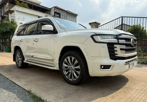 Land Cruiser.2008 ឡេីង 2023 Arab.Fulloption