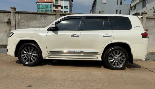 Land Cruiser.2008 ឡេីង 2023 Arab.Fulloption