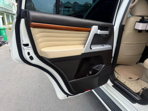 Land Cruiser.2008 ឡេីង 2023 Arab.Fulloption