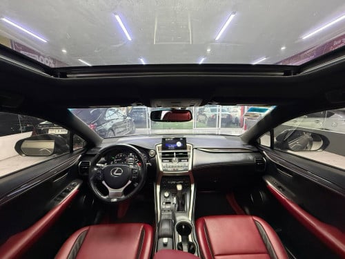 Lexus NX200t  Years : 2015  Option: Luxury Up F-Sport  Button : 5  ,ប៉ុង1