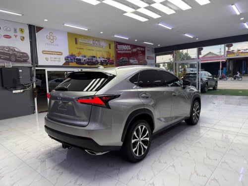 Lexus NX200t  Years : 2015  Option: Luxury Up F-Sport  Button : 5  ,ប៉ុង1