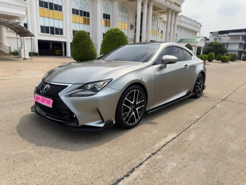 Lexus RC200T 2016 F-Sport ទីតានៀម