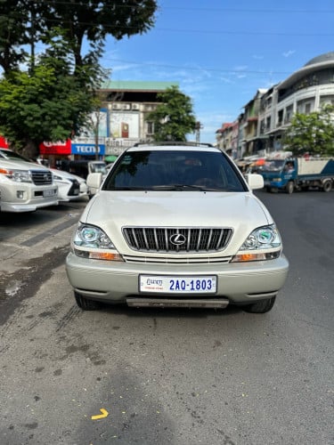 Lexus RX300 2002 P2