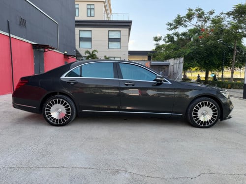 Mercedes Benz S 550L 2015 VIP Seat 2BK-5555