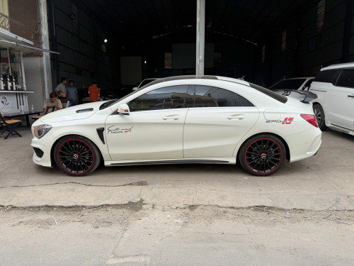 Mercedes CLA250 AMG 2015