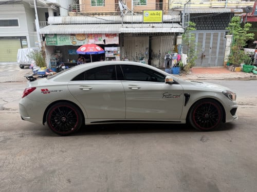 Mercedes CLA250 AMG 2015