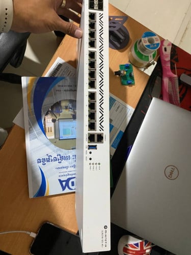 Mikrotik CCR2116-12G-4S+ Cloud core router