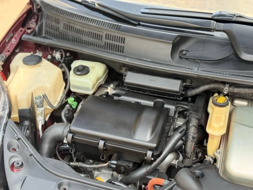 Prius 2005 h full