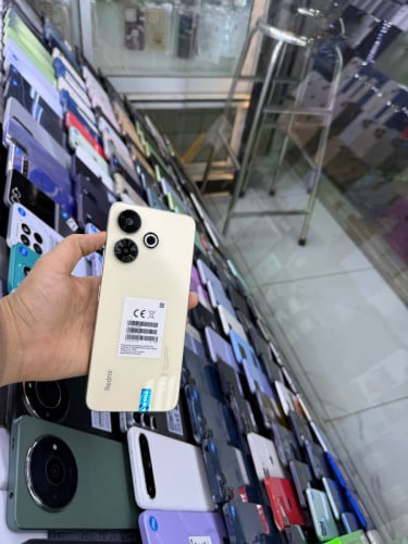 Redmi 13 (8g*+128g)ស្អាតសំនុំស្រុីន