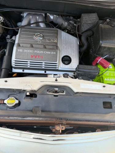RX  300​   ឆ្នាំ​០០​ ឡានស្អាត់​  បាតខ្ចី​ លក់ធូរ​ ៗ​   ឯកសារ​គ្រប់​ការឈ្មោះបានសួរ​ ពត៍មាន​  លំអិត​