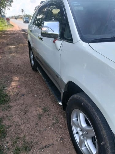 RX300 2001 ពត៌សរ ក្នុងលៀង