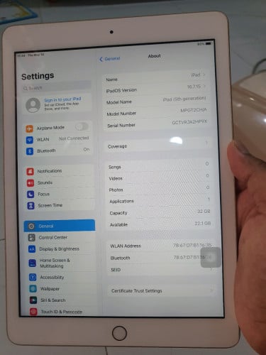 Sell ipad 5 wifi 32G like new