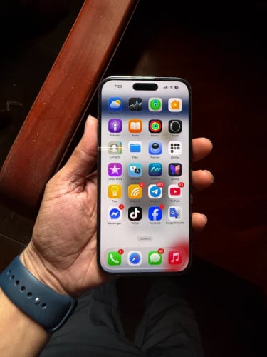 Siem reap sell iphone 14 pro max LL 256g ដូរអេក្រង់ហ្សិន 1