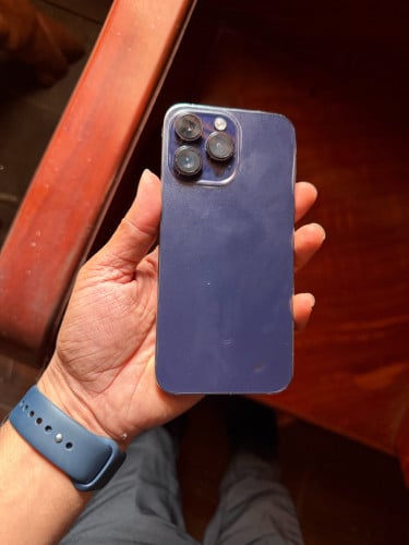 Siem reap sell iphone 14 pro max LL 256g ដូរអេក្រង់ហ្សិន 1