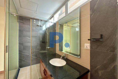 Spacious 2 Bedrooms Apartment for RENT near BKK1 with Gym and Pool