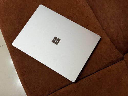 Surface Laptop 5 13.5” ( 99% )CPU Core i7-12th, RAM 16GB, SSD 512GB, 2.2K Touch Screen