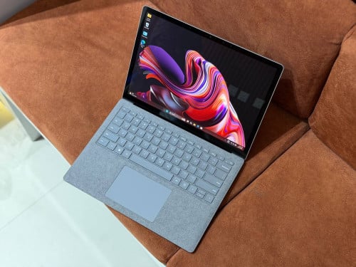 Surface Laptop 5 13.5” ( 99% )CPU Core i7-12th, RAM 16GB, SSD 512GB, 2.2K Touch Screen