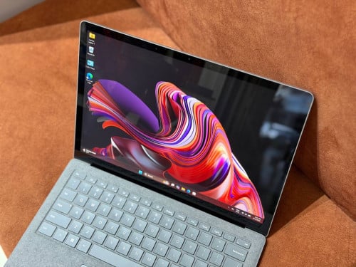 Surface Laptop 5 13.5” ( 99% )CPU Core i7-12th, RAM 16GB, SSD 512GB, 2.2K Touch Screen