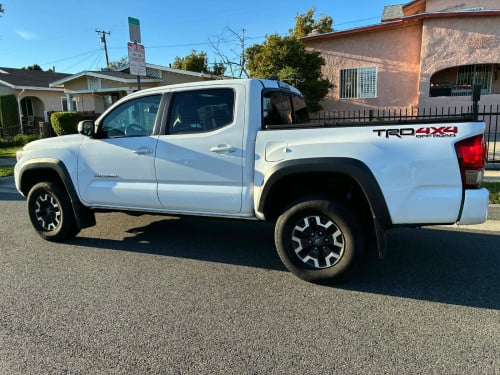 Tacoma 016 Capitas TRD off-road full option