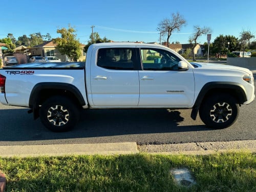 Tacoma 016 Capitas TRD off-road full option