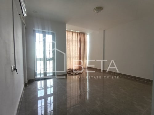 Townhouse in Borey Lorn City O4 for sale