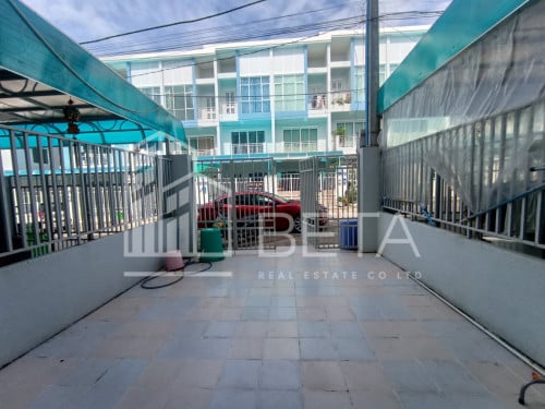 Townhouse in Borey Lorn City O4 for sale