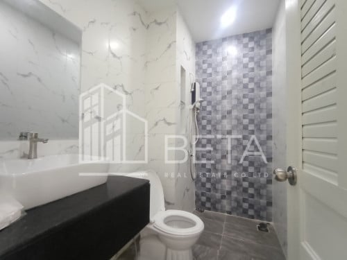 Townhouse in Borey Lorn City O4 for sale