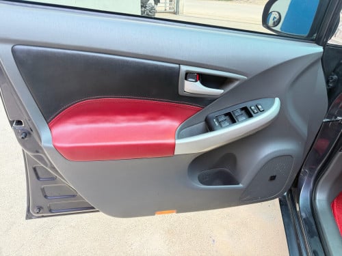 Toyota Prius 010 អប់សិន3