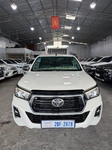 Toyota Revo Premuim 2019