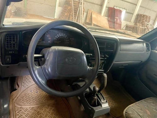 Toyota Tacoma 2000