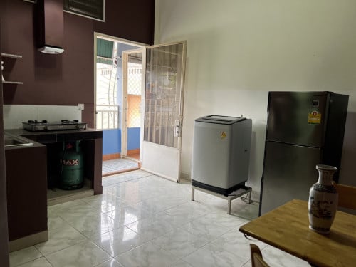 Tuol Kok, 60m2 size-One Bed Room for rent (free management fee & Wifi)
