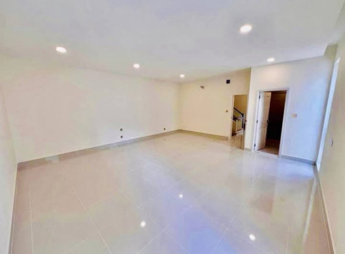 Twin B Villa សម្រាប់លក់ គម្រោងEco Poli2 ផ្ទះសង់បាន 80%