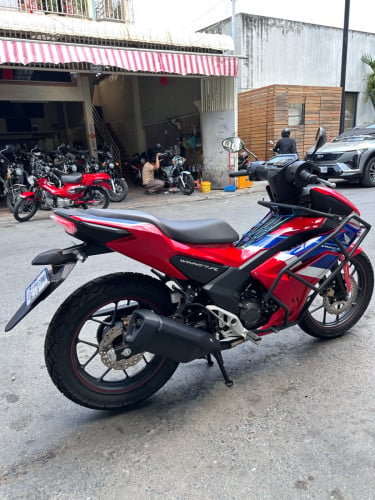 Winner-R មានពន្ធឆ្នាំ2026 ផ្លាក់លេខស្អាត700km