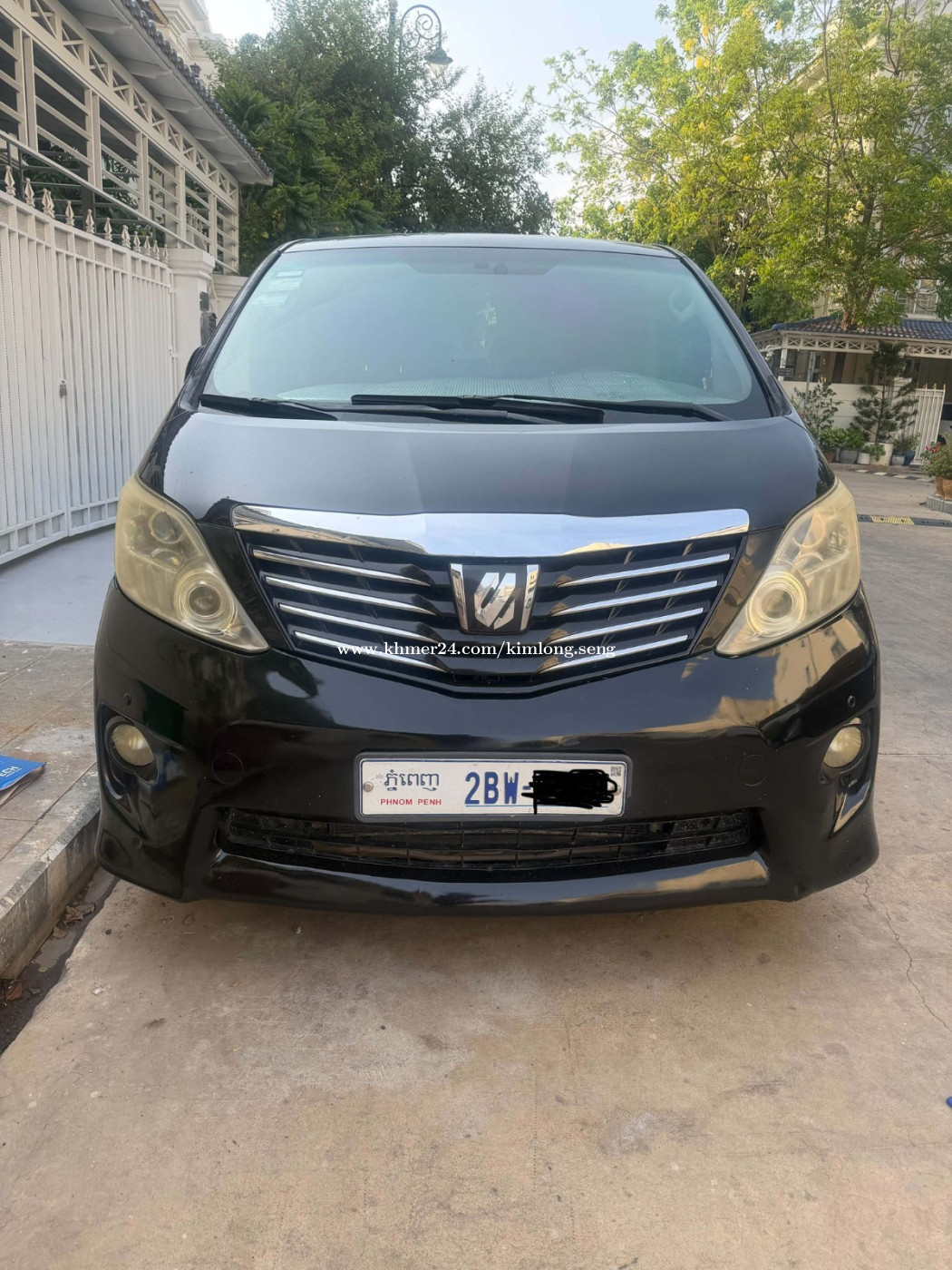 Optionauto 2011 Toyota Alphard Full Option Auto 3 price $19000.00 in Preaek Lieb ...