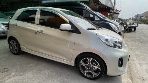 Kia Morning 2016 F sports ពណ៍ទឹកដោះគោ តំលៃចរចាបាន