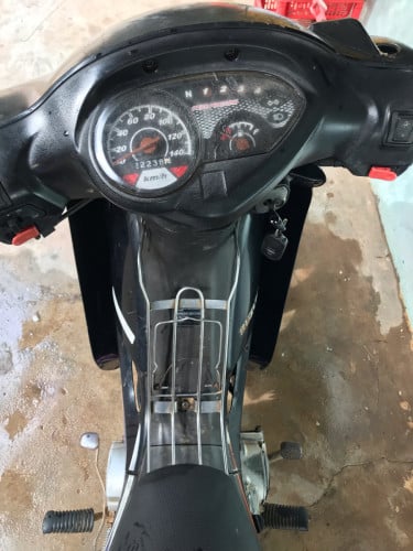 ម៉ាស៊ីន អេម