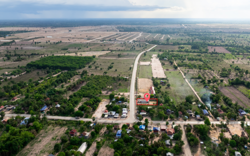 ផ្ទះ និងដីលក់