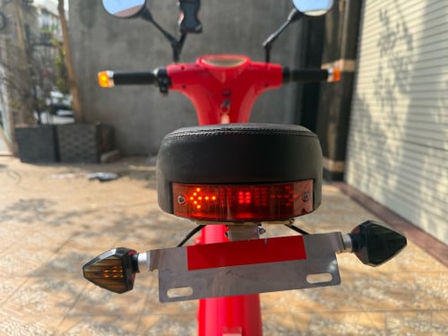 កង់អាគុយប្រើថ្មលីចូមជប៉ុន