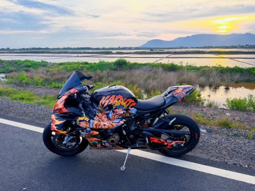 ម៉ូតូសម្រាប់លក់