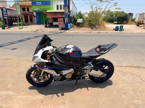 ម៉ូស្អាតម្ចាស់ដើម