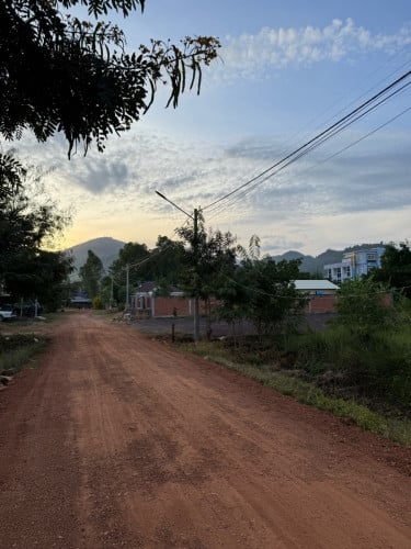ដីលក់ក្រុងកំពត ទឹកឈូ