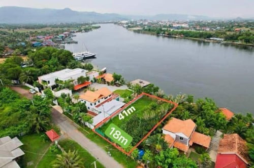 ដីជាប់ព្រែកធំខាងត្រើយកោះ