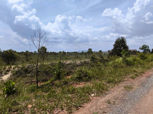 ដីលក់តម្លៃពិសេស នៅជិតសមុទ្រកែវផុស ខេត្តព្រះសីហនុ