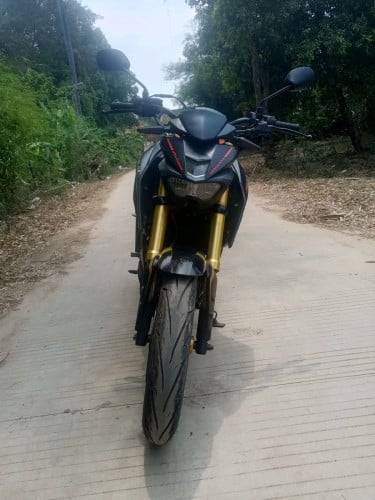 ចង់លក់ម៉ូតូអត់លីអូមួយ