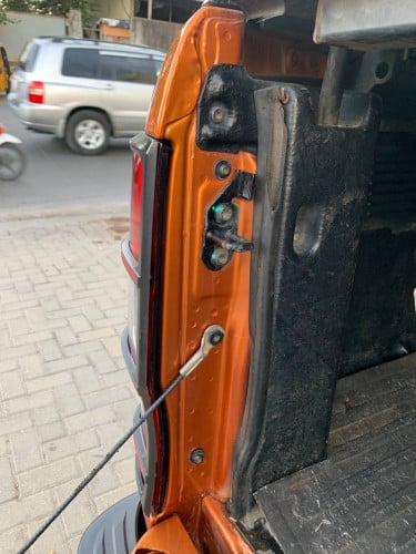 ចងលក់018 Woldtrak 3.2 ក្រុមហ៊ុន ឆ្វេងស្រុិន