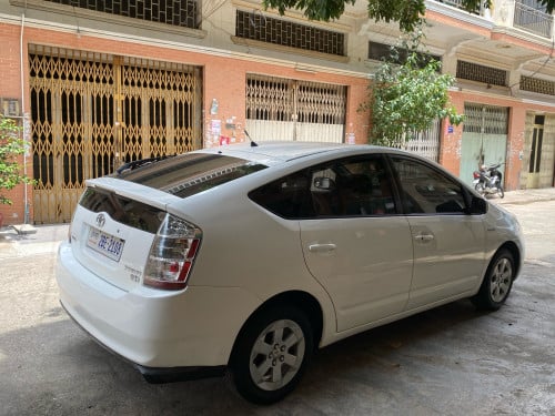 លក់ឆ្នាំ06 h full ឡានស្អាតស៊ីនមួយជុំ