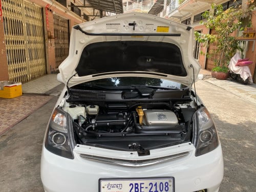 លក់ឆ្នាំ06 h full ឡានស្អាតស៊ីនមួយជុំ