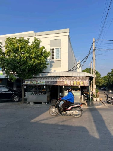 ផ្ទះលក់បន្ទាន់នៅគួរស្រូវ 2
