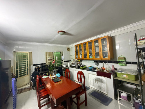 ផ្ទះថ្មីស្អាត 2បន្ទប់គេង 3បន្ទប់ទឹក មាន គ្រឿង ស្នាក់នៅស្រាប់